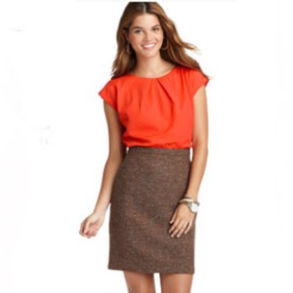 LOFT Dresses & Skirts - Ann Taylor LOFT Orange/Brown Tweed Dress. Size 4.